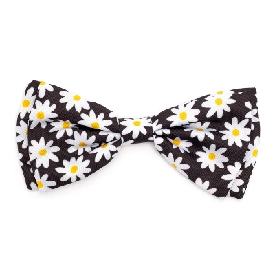 Lazy Daisy Dog Bow Tie - Adjustable Collar Accessory By The Worthy Dog 6 Lazy Daisy Dog Bow Tie - Adjustable Collar Accessory By The Worthy Dog - Image 4